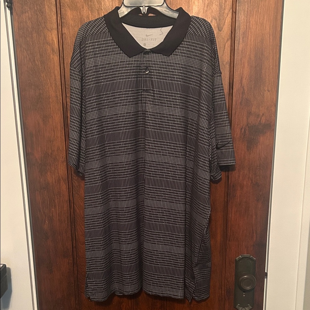 Nike Men's Black and White Checkered Shirt